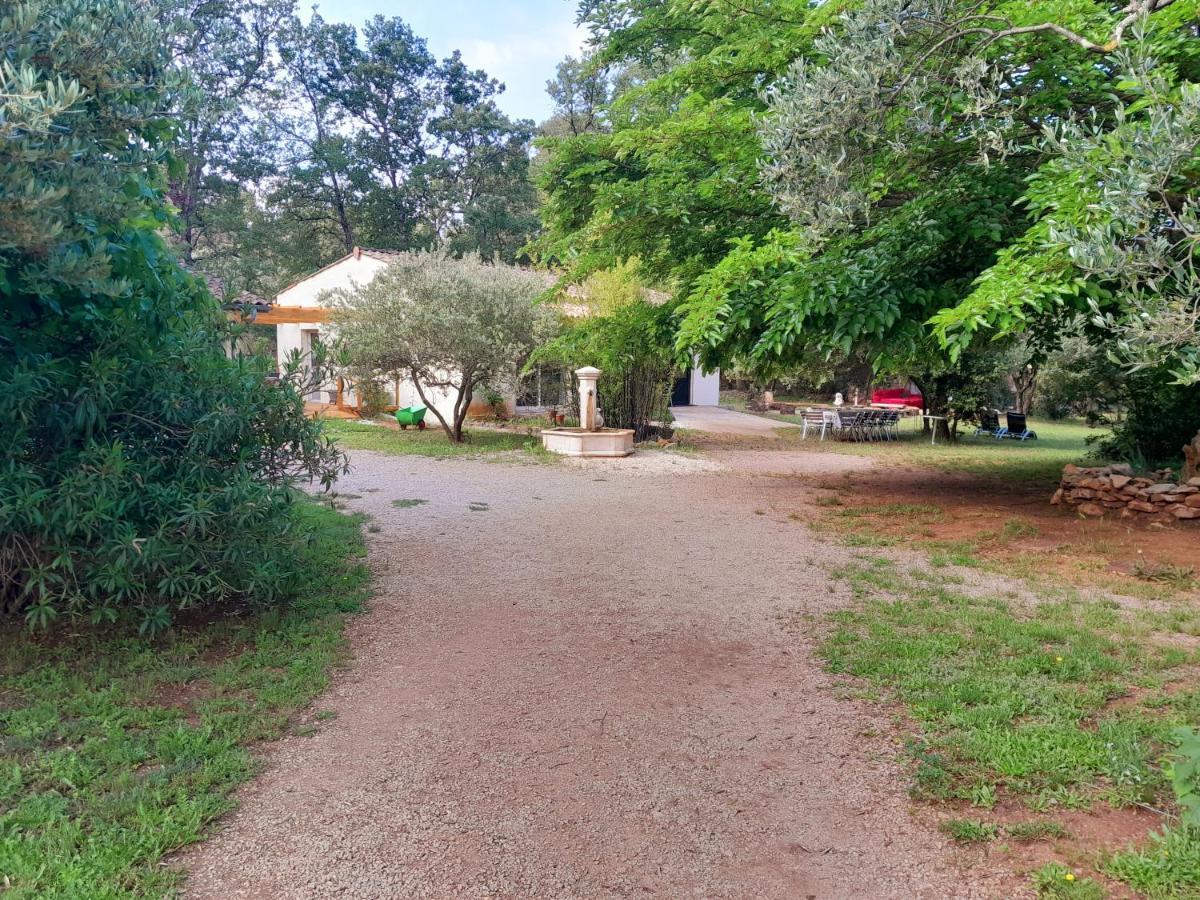 Domaine D'Avalon Guest House Lorgues Exterior photo